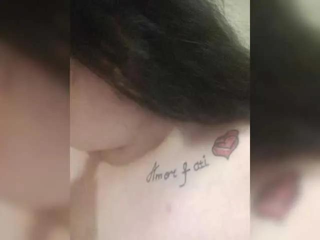 -Olivia- on BongaCams