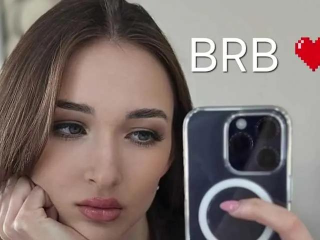 -Vivian- on BongaCams