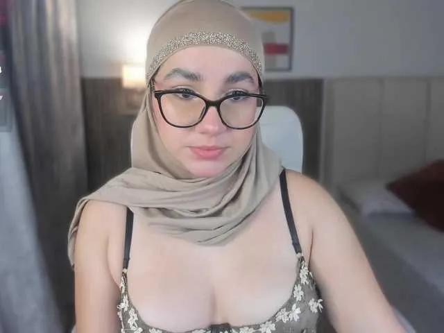 aayha-khalaf on BongaCams