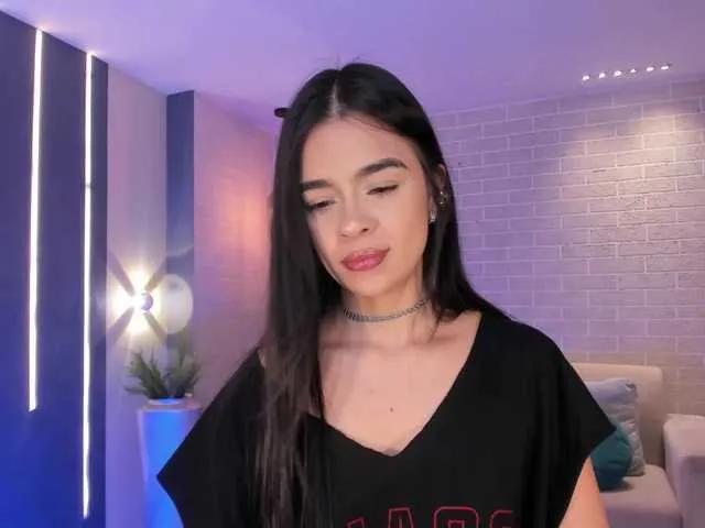 AlanaCraft on BongaCams 