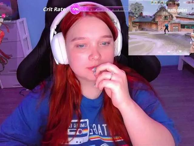 AlinaAdams on BongaCams