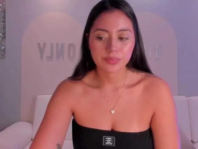 AmbarJames on BongaCams