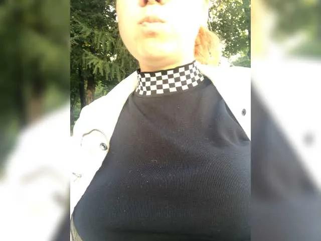 Anabella-1 on BongaCams 
