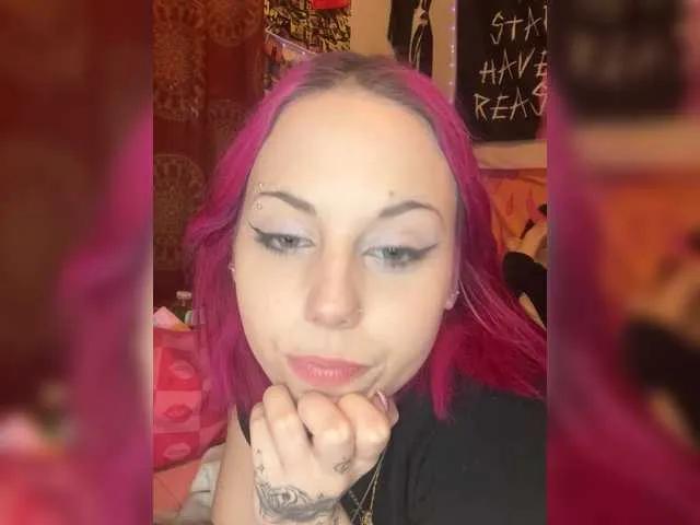angelicathebratxo on BongaCams