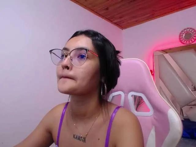 antonellasweetlittle on BongaCams