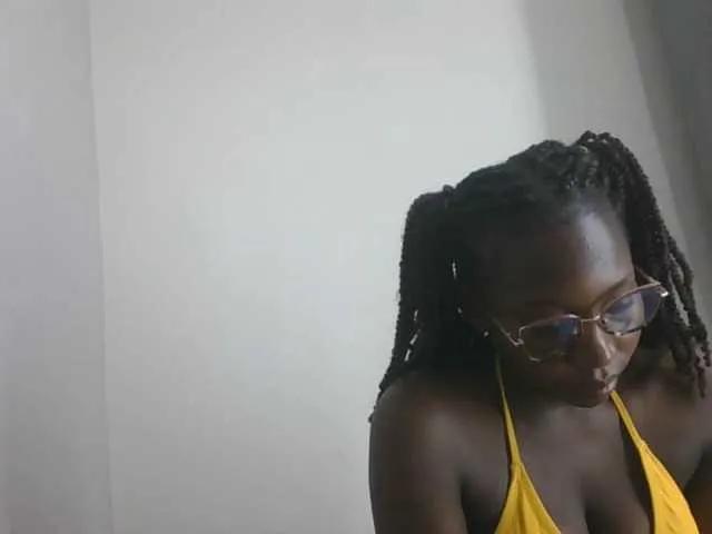 Applebottomqueen on BongaCams 