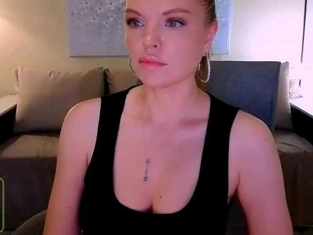 AureliaFly on BongaCams