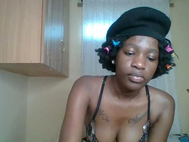 Blackchique on BongaCams
