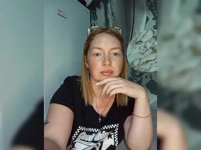Byrenka-25 on BongaCams