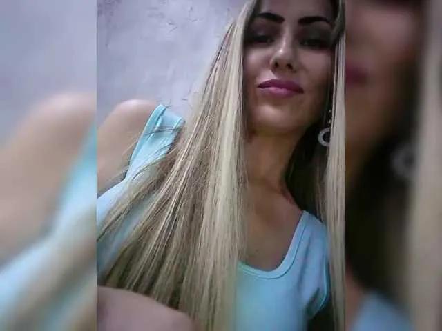 Cassssablanca on BongaCams 