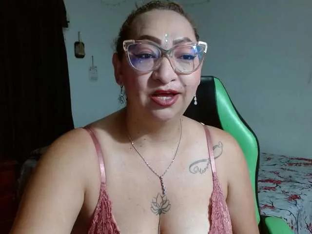 cataleya-ar on BongaCams 