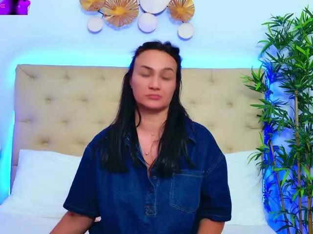 DaliyaArabian on BongaCams
