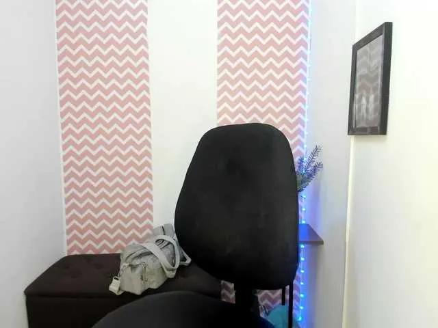 Dayanacarson on BongaCams 