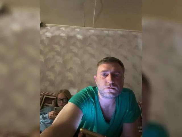 Denis1290-1 on BongaCams