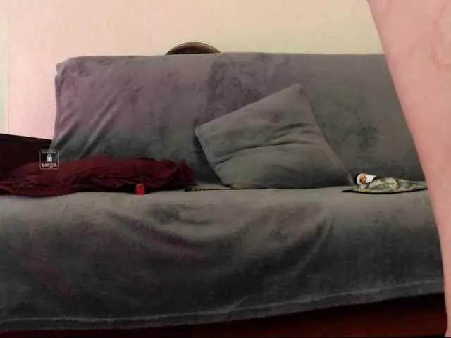 DiaFoxi on BongaCams