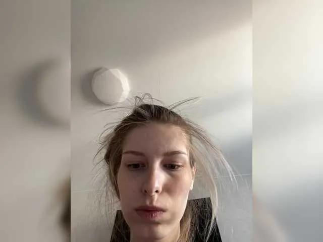 emily- on BongaCams