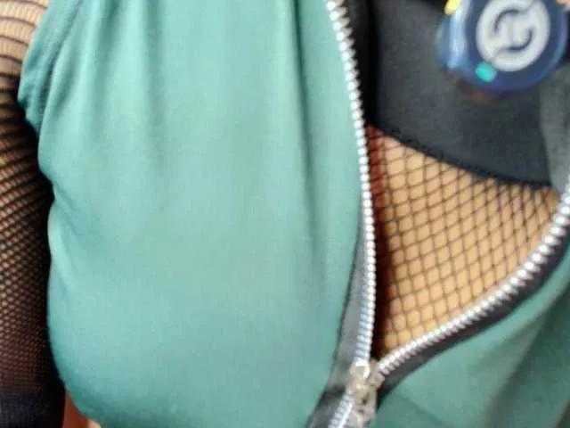 Emma-Torres1 on BongaCams 