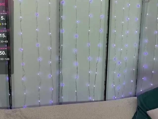 evacollins on BongaCams