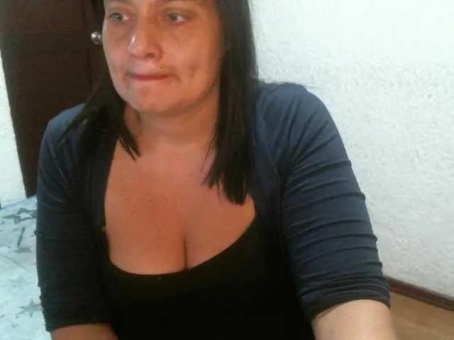 fierywoman on BongaCams
