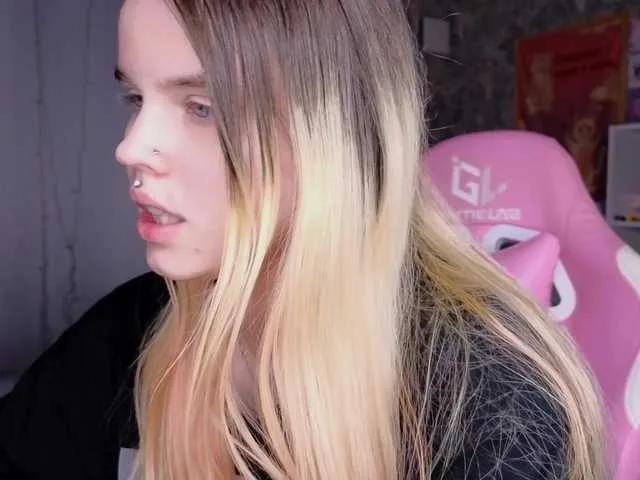 HannaCristal on BongaCams