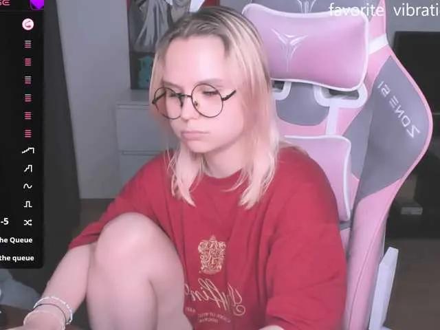 hellfire-club on BongaCams 