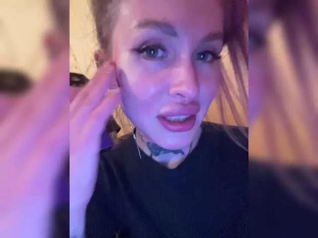 Letti28 on BongaCams 