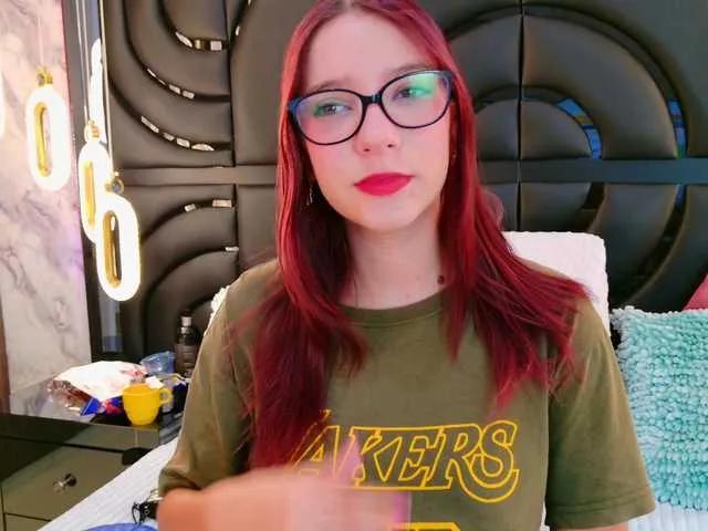 LiliFox18 on BongaCams