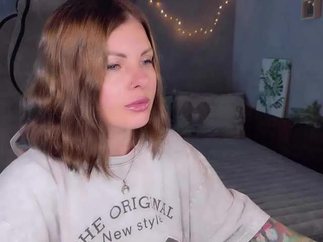 LiluDallass on BongaCams