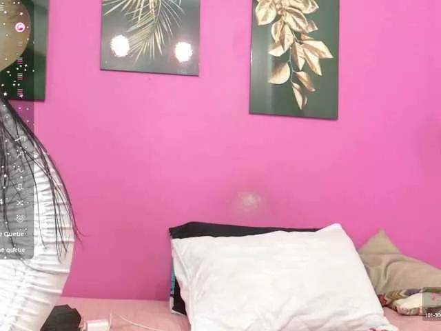 littleeemiily on BongaCams 