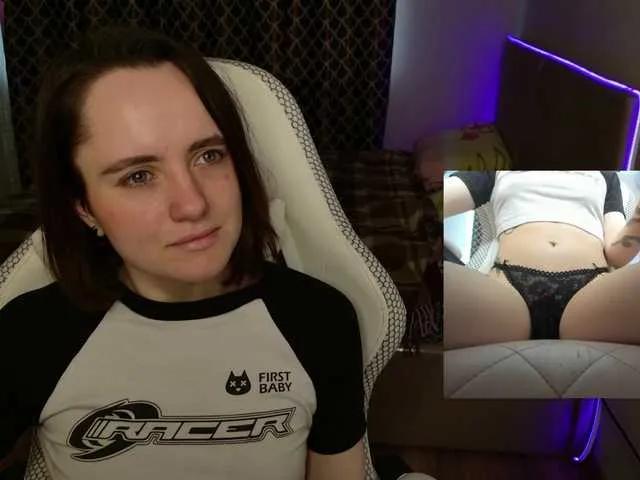 LunaL0ve on BongaCams