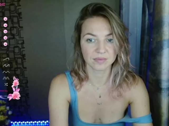maru-healing-voice on BongaCams