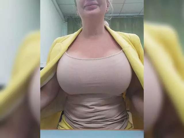 MayaMonroe on BongaCams 