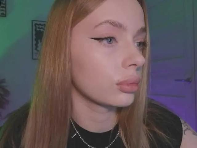 mayshy on BongaCams