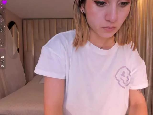 MollySunders on BongaCams 