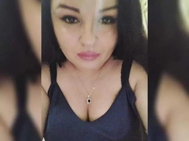 Monica- on BongaCams
