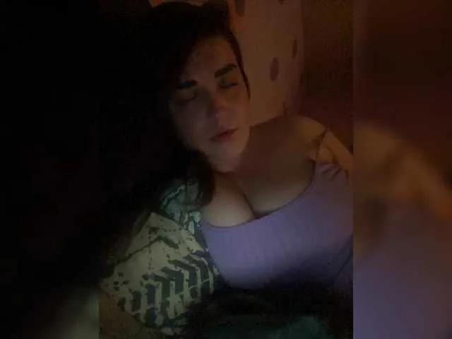Nelli-1 on BongaCams