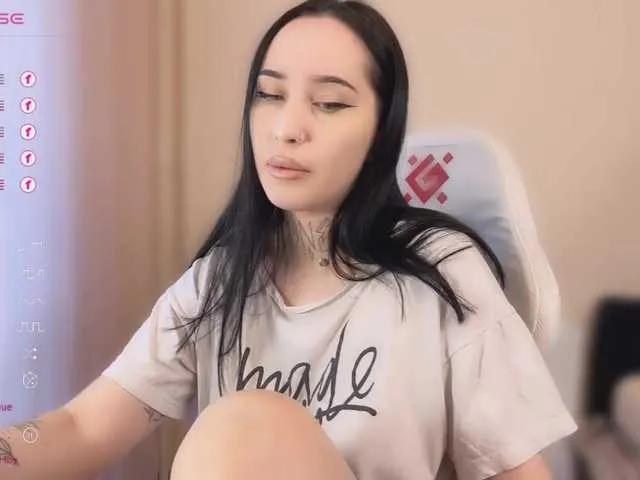 PinkyNastyx on BongaCams