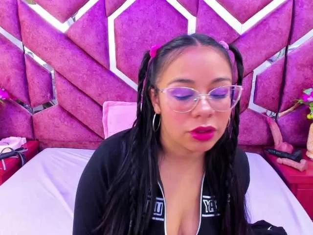 RossiVioleta on BongaCams