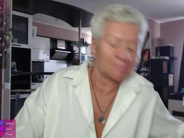 roxana-brooks on BongaCams
