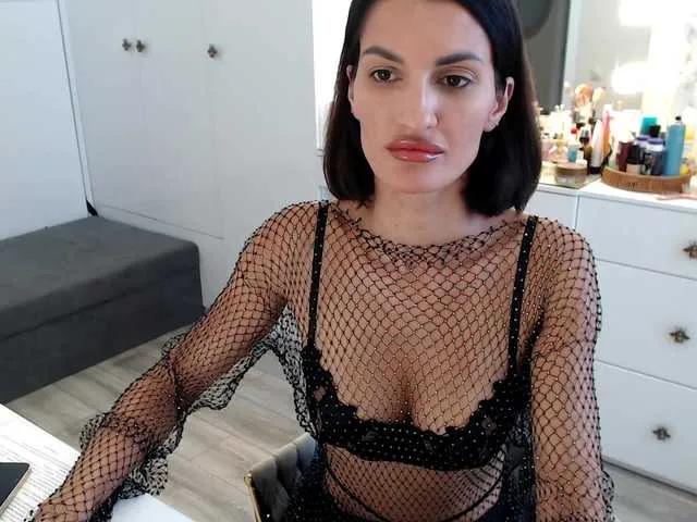 SafariQueen on BongaCams 