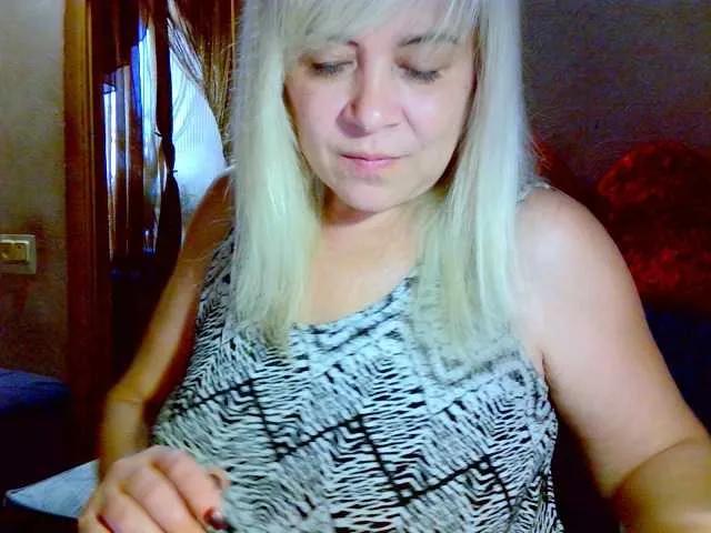 Savan35na on BongaCams