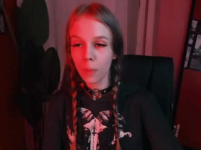 SelenHellsWeet on BongaCams 