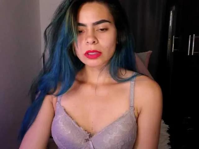 sexxyladyy on BongaCams