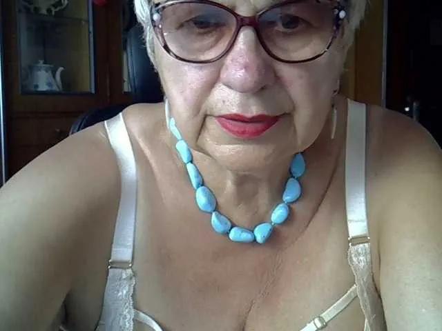 SweetCherry00 on BongaCams