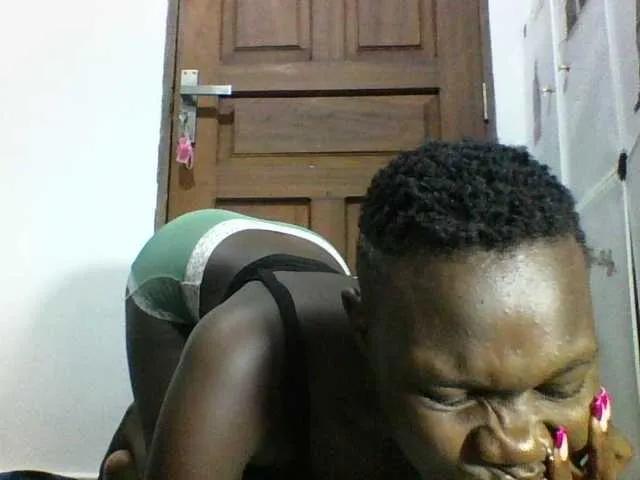 Sweetchocolate on BongaCams
