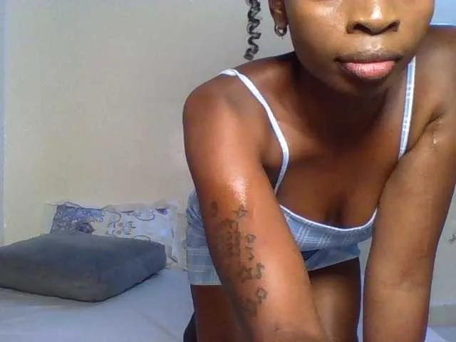 SweetsLolilta on BongaCams 