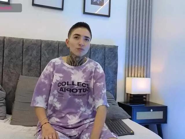 Tinny-and-Candy on BongaCams 