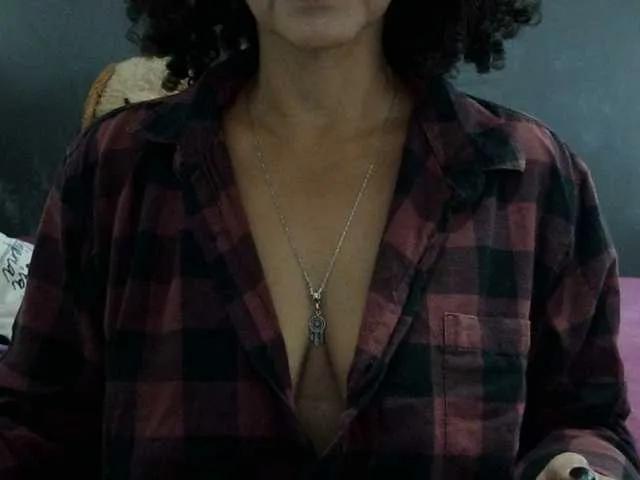 volupmilf on BongaCams