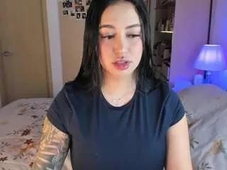 aashleey on CamSoda 