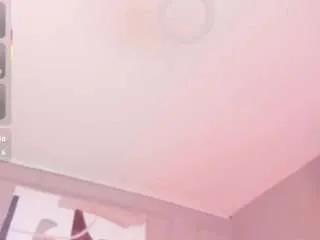maddy-brooks on CamSoda 